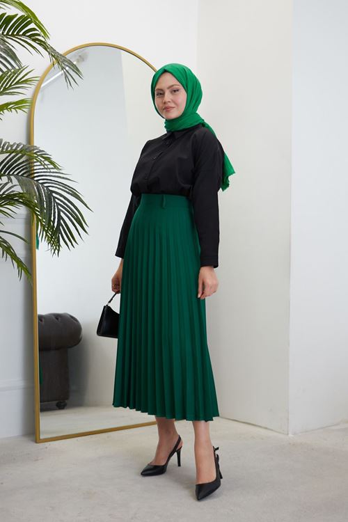 Kadın Soley Pilise Detaylı Yazlık Uzun Tesettür Etek-Zümrüt Yeşili