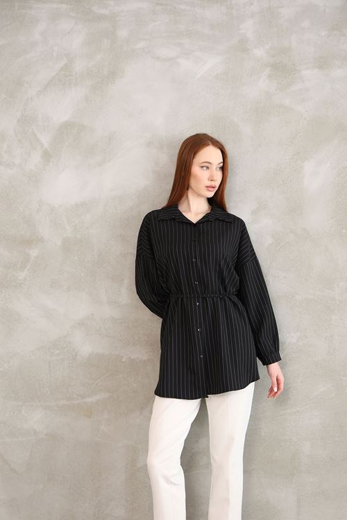 Arka Roba Detay Çizgili Tunik-Siyah