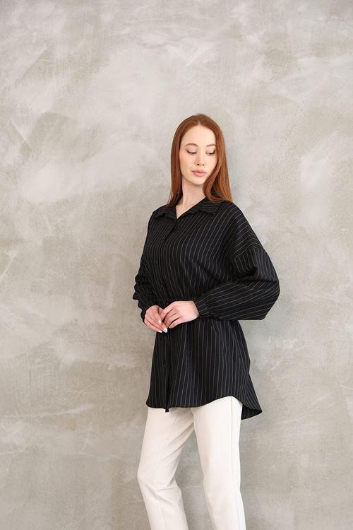 Arka Roba Detay Çizgili Tunik-Siyah