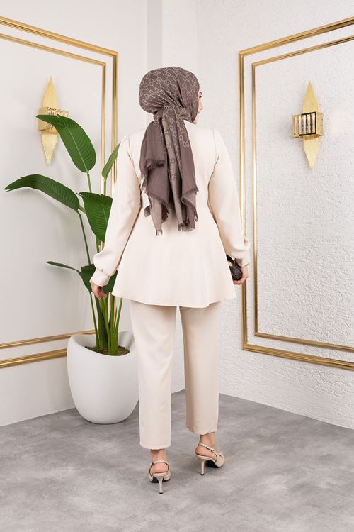 Kuşak Detay Ceketli Takım-Krem