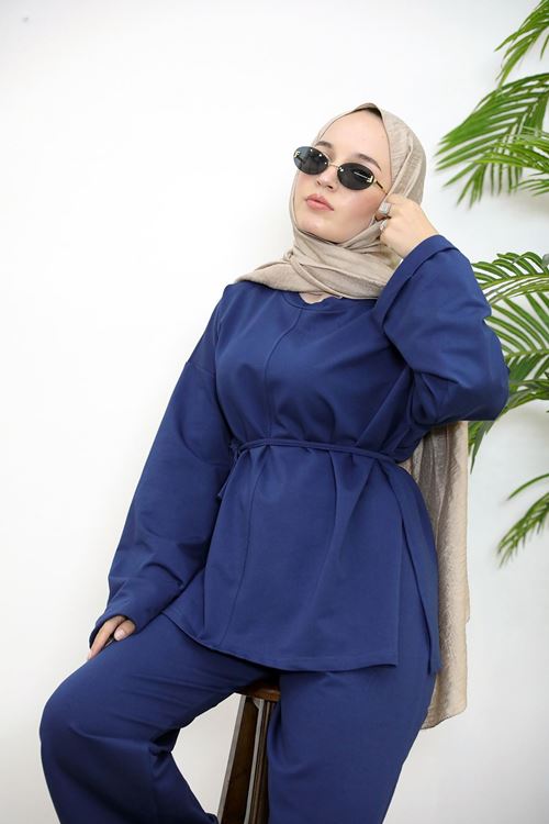 Yırtmaçlı İki İplik Pantolonlu Takım-Lacivert