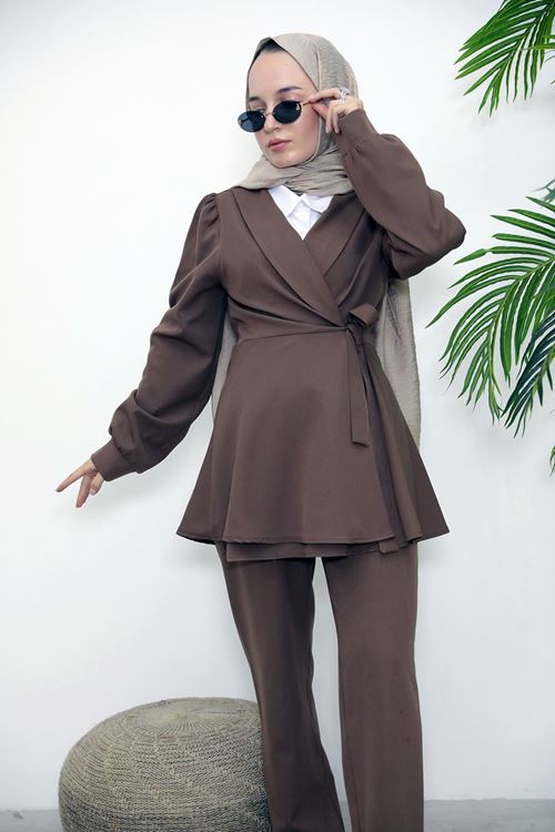 Kuşak Detay Ceketli Takım-Kahve