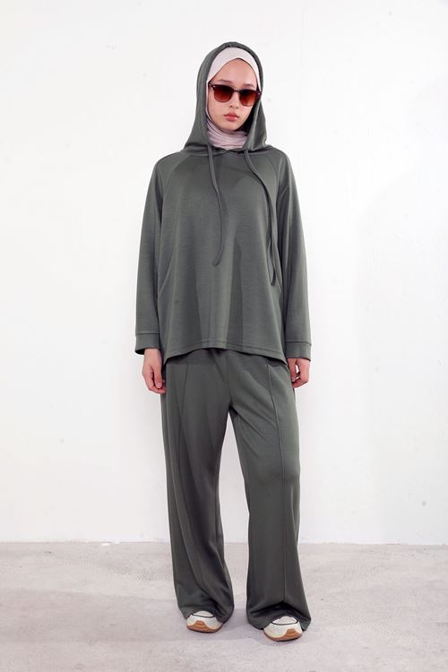 Kapşon Detay Pantolonlu Takım-Haki