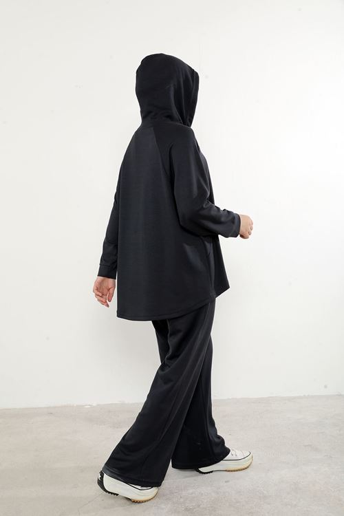 Kapşon Detay Pantolonlu Takım-Siyah