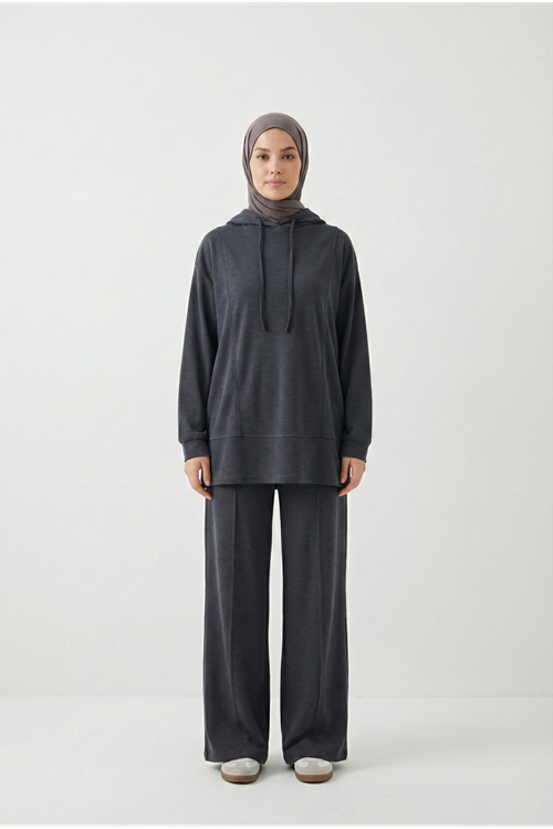 Kapşonlu Ön Parçalı Pantolonlu Takım-Siyah