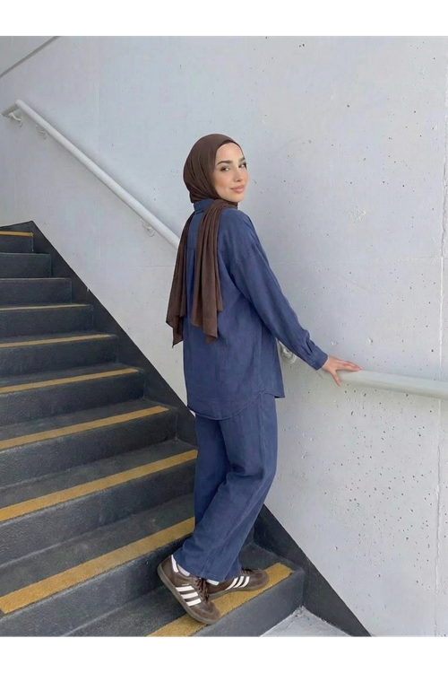 Arka Roba Detay Pantolonlu Takım-Lacivert