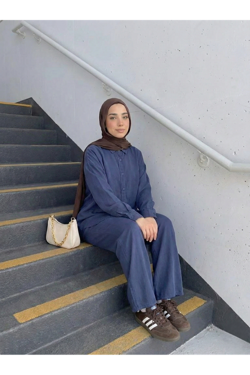 Arka Roba Detay Pantolonlu Takım-Lacivert