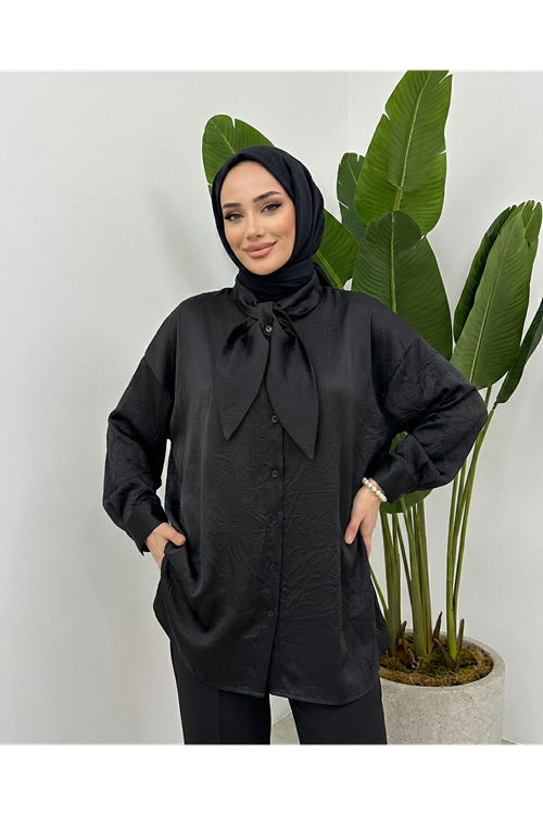 Yaka Detay Saten Tunik-Siyah