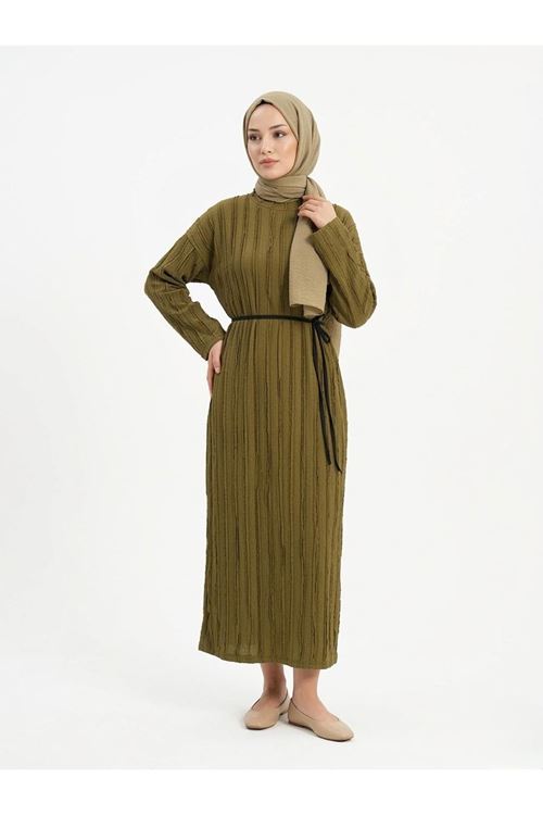 Pilise Dokulu Kemer Detay Elbise-YAĞ YEŞİLİ