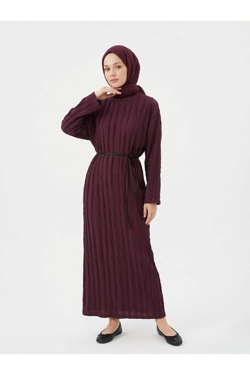 Pilise Dokulu Kemer Detay Elbise-Bordo