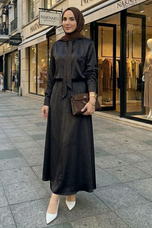 Yaka Bağlamalı Saten Etekli Takım-Siyah