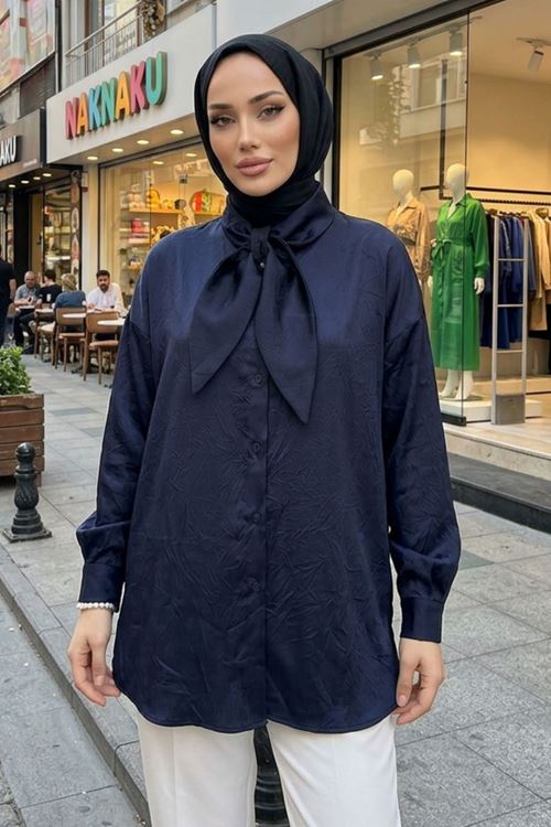 Yaka Detay Saten Tunik-Lacivert