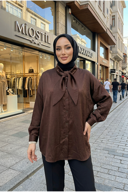 Yaka Detay Saten Tunik-Kahve