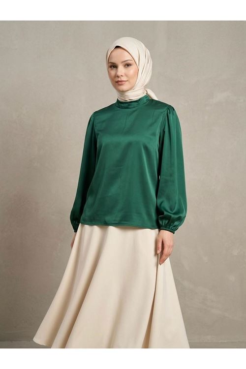 Kadın Zümrüt Yeşil Arka Fermuar Detay Saten Tsettür Bluz Tunik 
