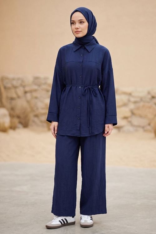 Kadın Yeni Sezon Kuşaklı İkili Tesettür Takım Lacivert Renk Rahat Kalıp Yazlık Kadın Tesettür Takım