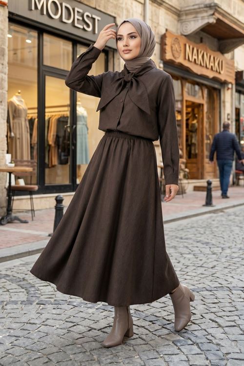Kadın Kahverengi Yaka Fiyonk Bağlama Detaylı Etekli Gömlek Tunik Tesettür İkili Takım
