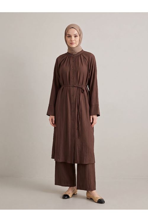 Hakim Yaka Uzun Pantolonlu Takım-Kahve