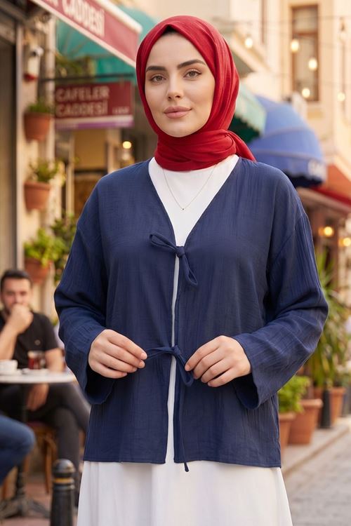 Kadın Lacivert Ön Bağlamalı Yeni Sezon Günlük Rahat Kalıp Trend İnce Çilek Kumaş  Tesettür Kimono Tunik