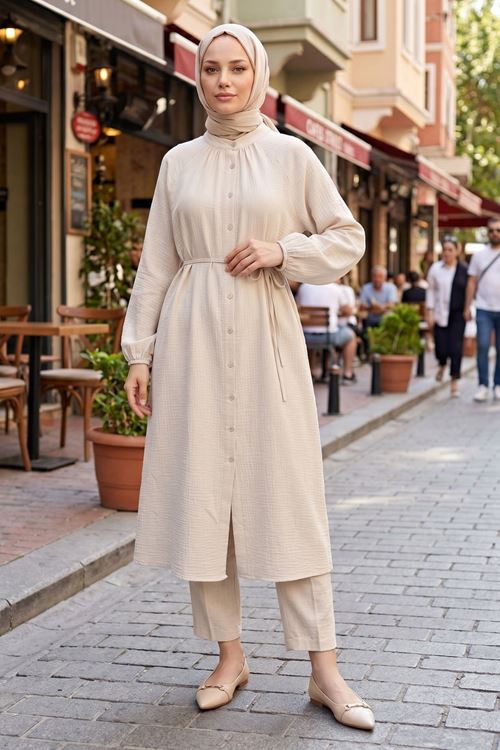 Kadın Taş Hakim Yaka Düğmeli Muslin Kumaş Kolu Lastikli Trend Şık Yazlık Rahat Kalıp Tesettür Uzun Tunik