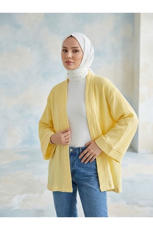 Yaka Bantlı Müslin Hırka-Sarı