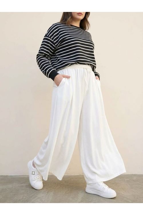 Pileli Oysho Pantolon-Ekru