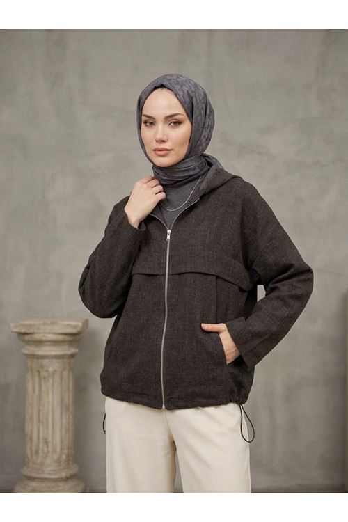 Kadın Kahve Yumuşak Dokulu Kumaş Kapüşonlu Fermuarlı Tesettür Ceket Günlük Oversize Ceket 