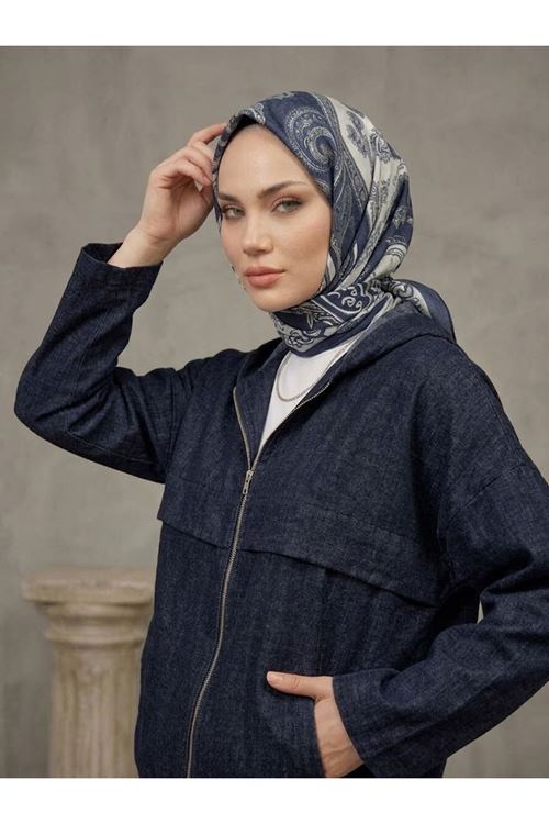 Kadın Lacivert Yumuşak Dokulu Kumaş Kapüşonlu Fermuarlı Tesettür Ceket Günlük Oversize Ceket 