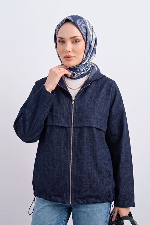 Kadın Lacivert Yumuşak Dokulu Kumaş Kapüşonlu Fermuarlı Tesettür Ceket Günlük Oversize Ceket 