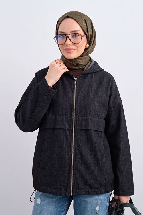Kadın Siyah Yumuşak Dokulu Kumaş Kapüşonlu Fermuarlı Tesettür Ceket Günlük Oversize Ceket 