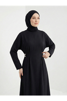 Kuşak Aksesuarlı Elbise-Siyah