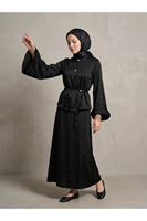 Aksesuar Detay Etekli Takım-Siyah